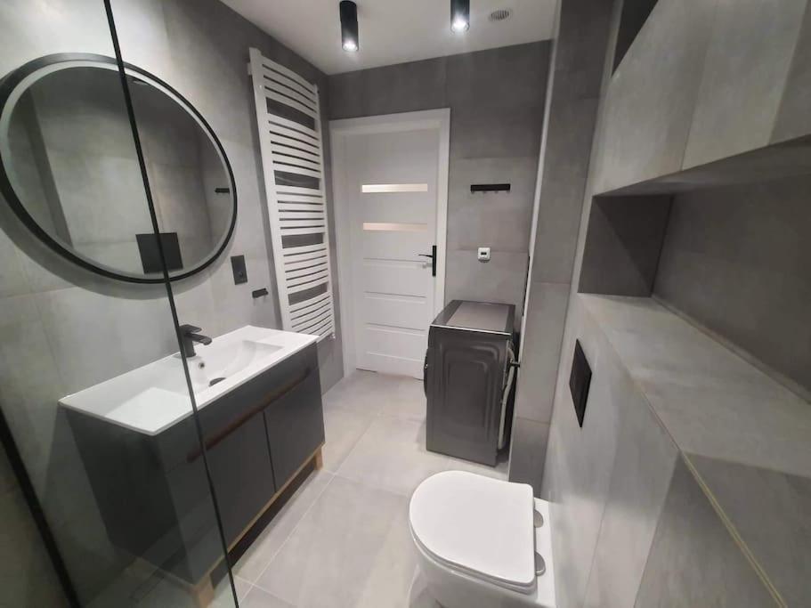 Mieszkanie W Nowoczesnym Halo Apartament W Centrum Wrocław Exterior foto